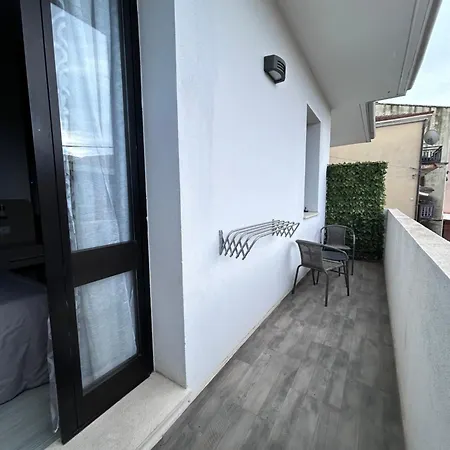 ゲストハウス In Centro