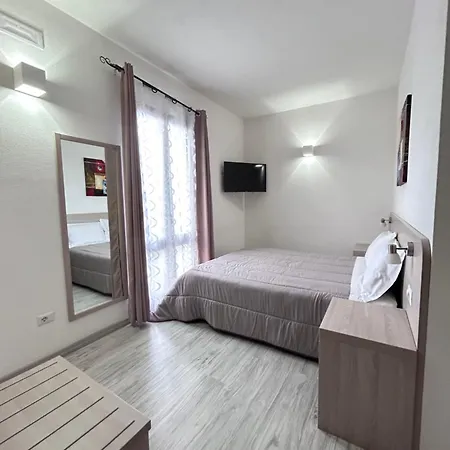 In Centro Тортоли