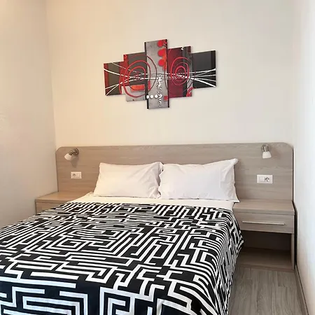 In Centro Тортоли